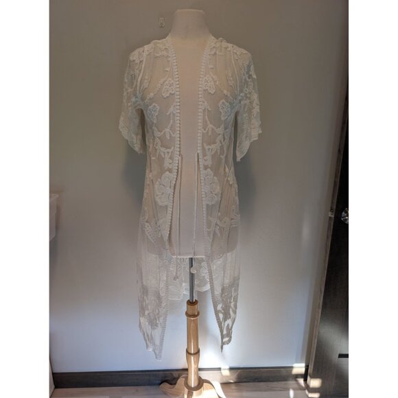 Elegant Sheer White Lace Kimono Cardigan Duster Medium Boho Cottagecore - Picture 1 of 6